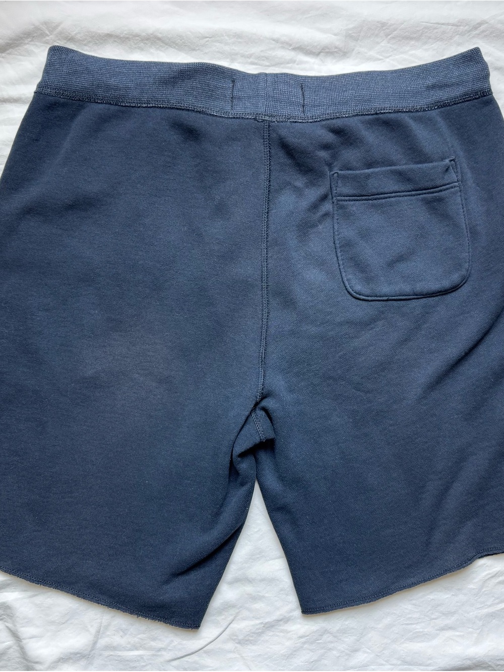 Abercrombie and Fitch Navy Blue Fleece Shorts Men’s Size L - Picture 4 of 4